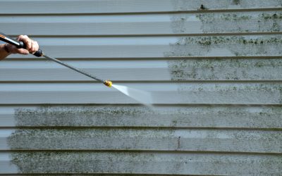 Why Power Washing Your Siding in Summer Just Makes Sense